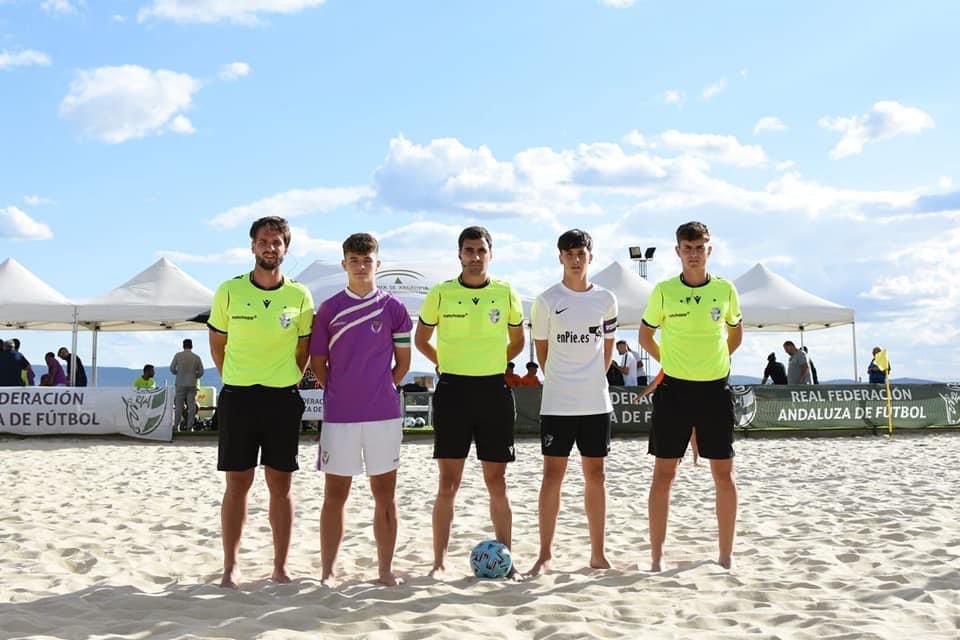 Dos jóvenes galdurienses disputan el campeonato de Andalucía de fútbol playa