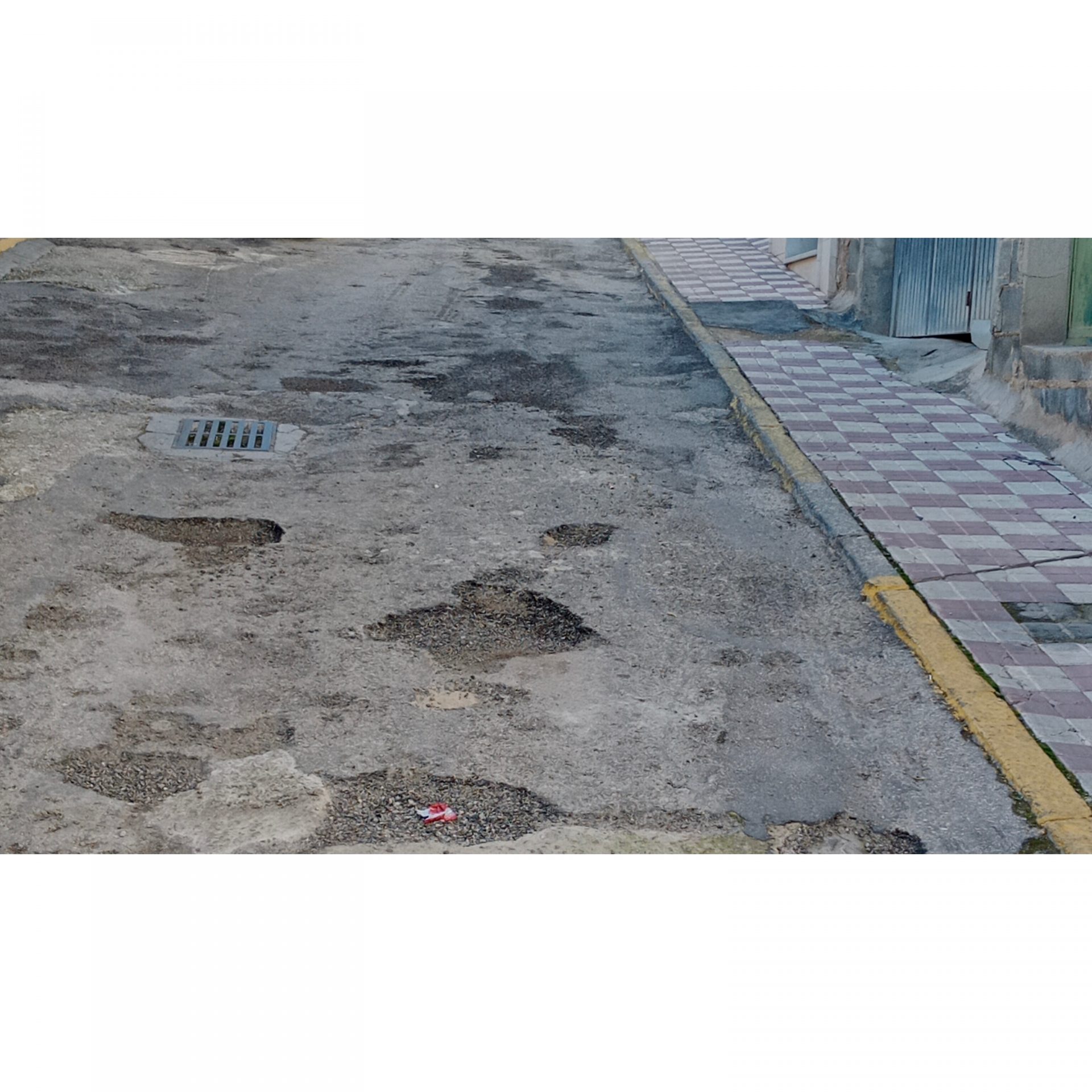 Ciudadanos pide el arreglo de las calles y aceras en mal estado de Jódar